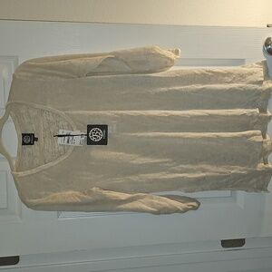 BOBEAU Cream Women's Top SIZE M
